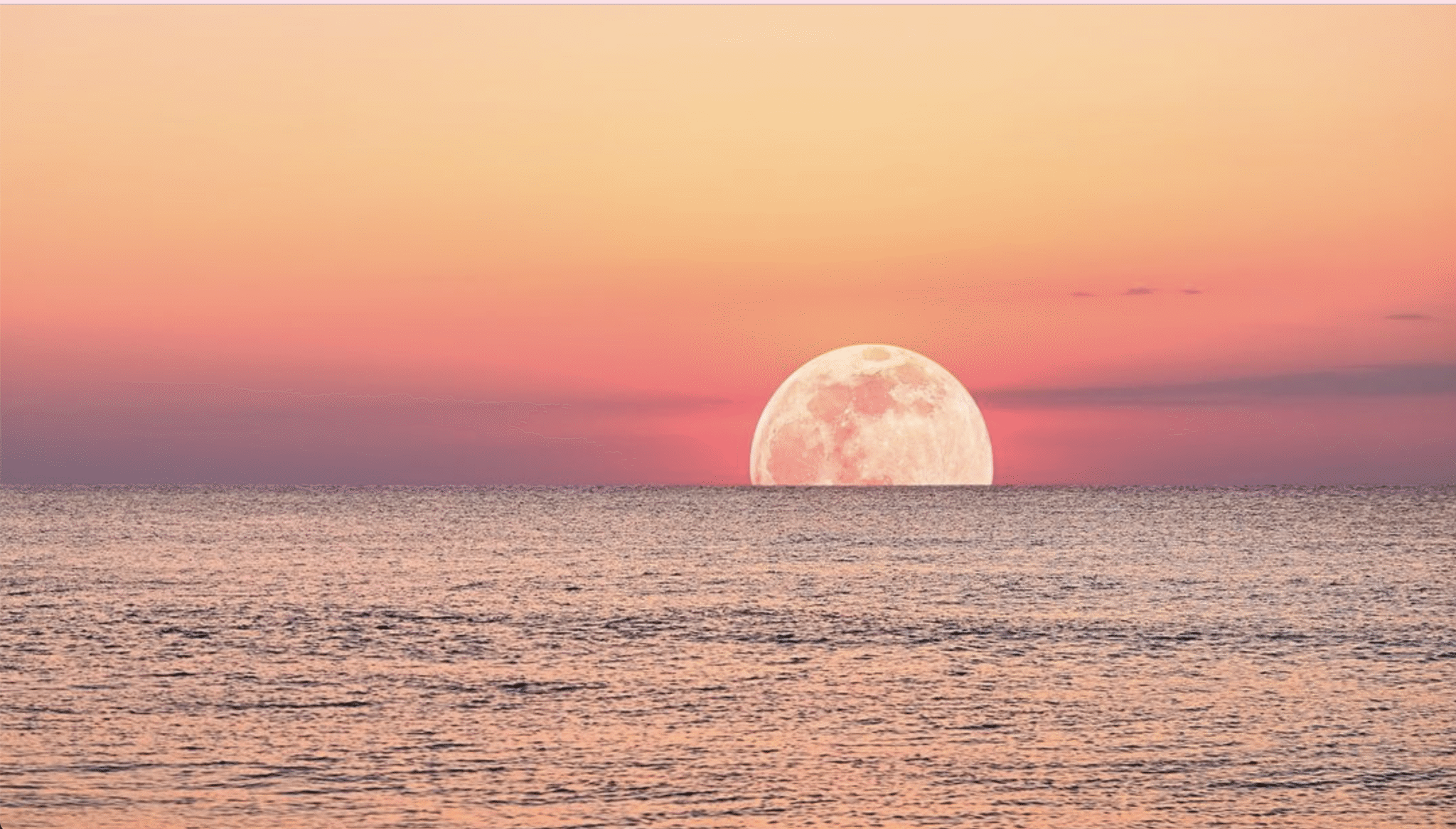 Strawberry Moon 2025: See Tonight’s Rare Lunar Display During Major Standstill June Moon